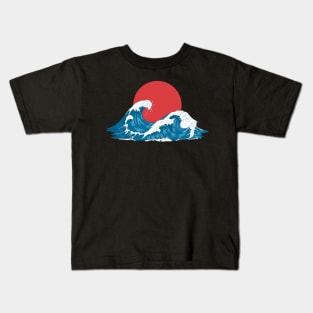 Blue waves sunset Kids T-Shirt